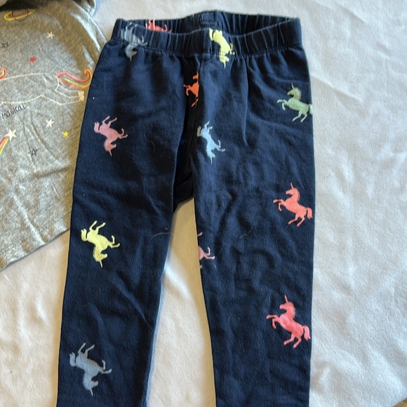 12-18M GAP Gray Baby Top and organic pants - Picture 4 of 5